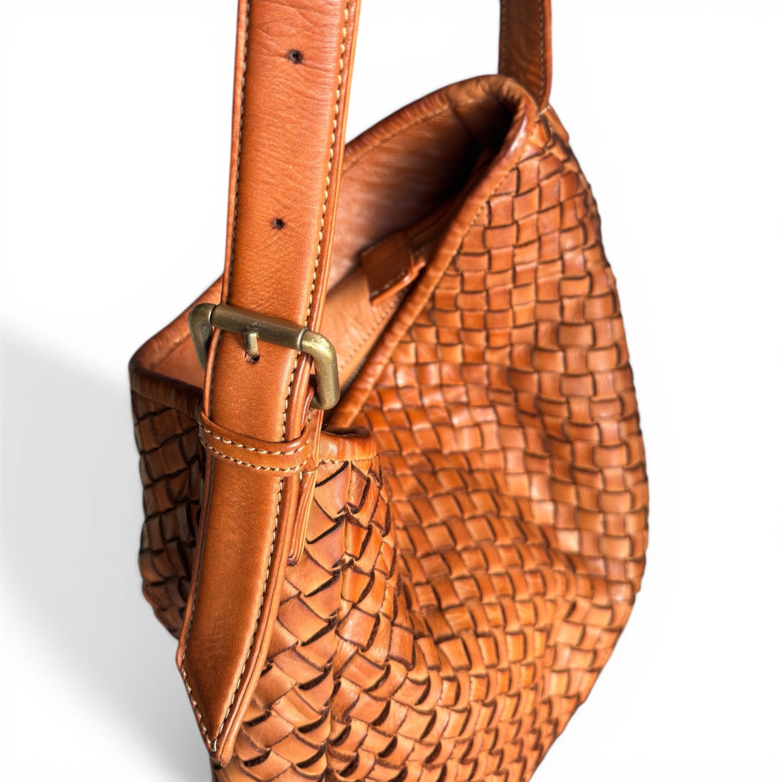 Tan woven Italian leather handbag hobo 