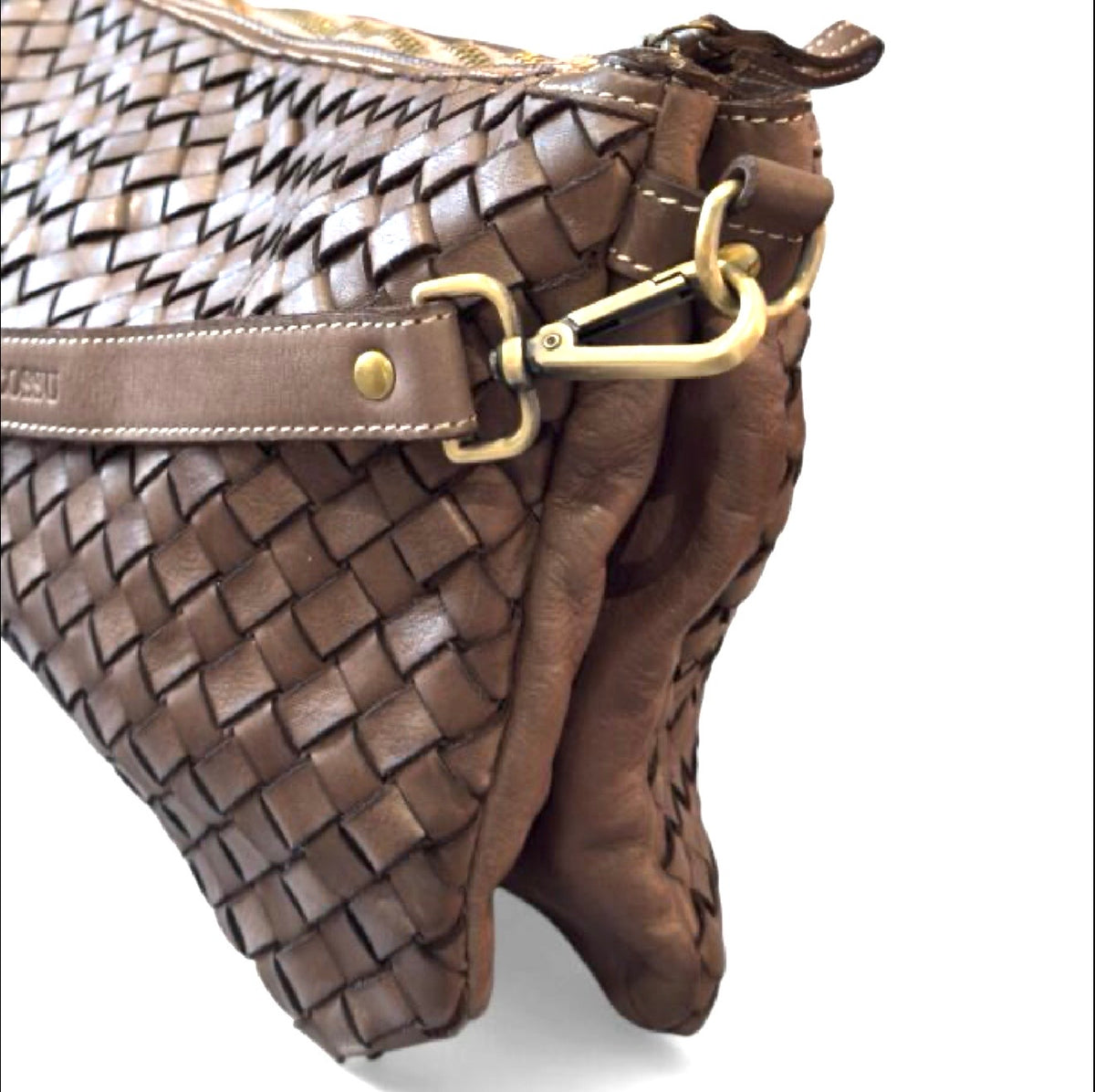 Timeless shoulder bag from an Italian bag brand 