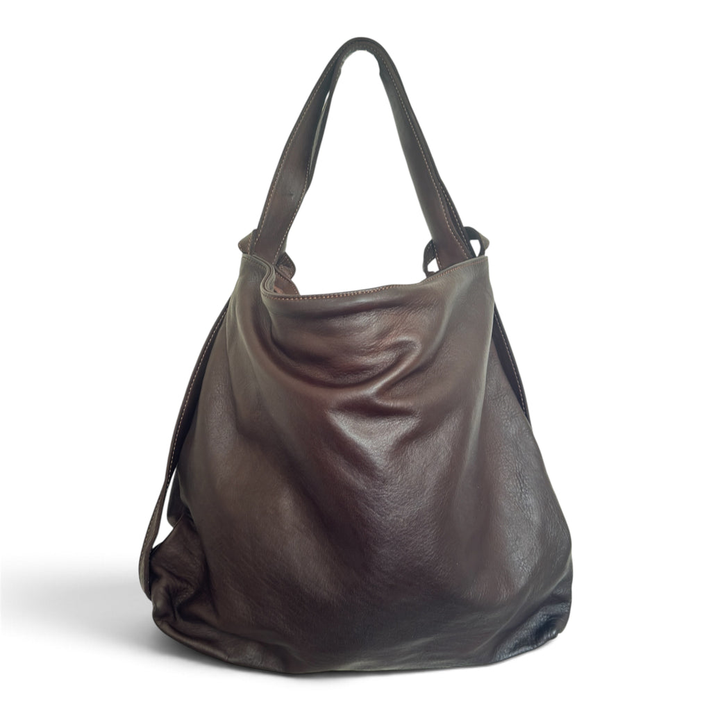 Italian leather handbag in soft tan leather