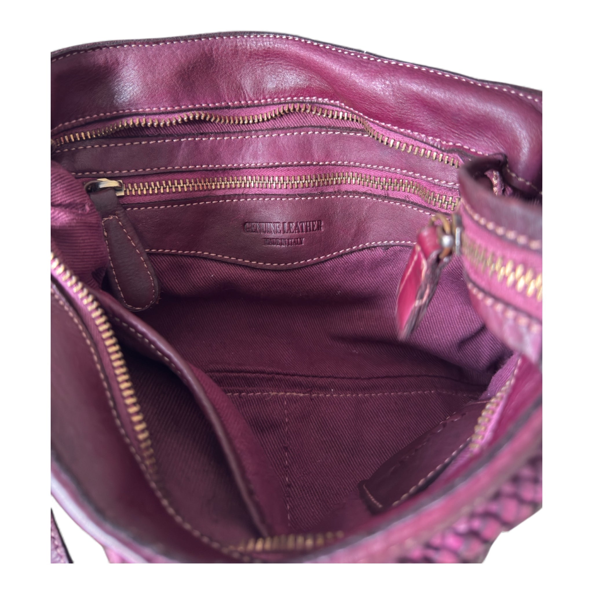 Italian leather crossbody handbag in soft neutral leather