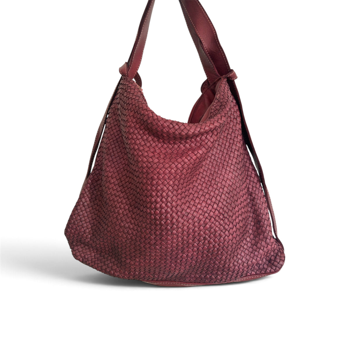Premium Italian brand bag in woven leather